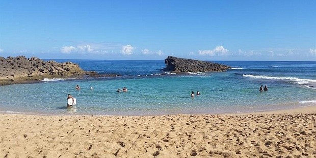 ¿Interesado? Buscan encargado para un singular bar en el Caribe