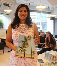 DIFERENTE. “Dining Traveler Guide to Puerto Rico”, escrito por Jessica Van Dop DeJesús es una guía diferente a los tradicionales libros de viajes.