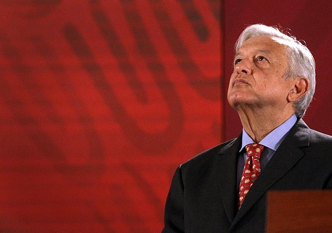 Presidente de México asegura que reserva de combustible alcanzará para 20 días