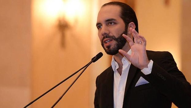 Denuncian persecución política de parte del presidente de El Salvador