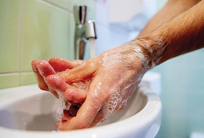 PARA EVITAR CONTAGIO DE VIRUS: Lávese las manos  de forma efectiva