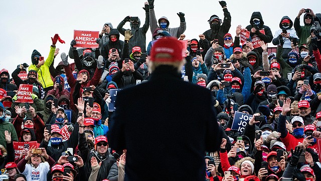 El ex presidente Donald Trump en un mitin en Michigan antes de las elecciones del 3 de noviembre de 2020.  | FOTO: Jabin Botsford — The Washington Post