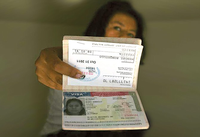 USCIS modificará visas de cónyuges