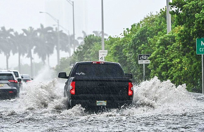 Intensa temporada de huracanes