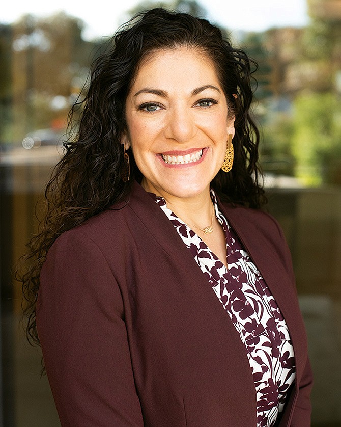 Gloria Gonzales-Dholakia, directora ejecutiva de Jeremiah Program de Austin.