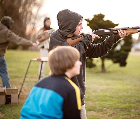 Veintisiete de los cincuenta Estados de la Unión carecen de regulación para el control de armas. Texas entre ellos.