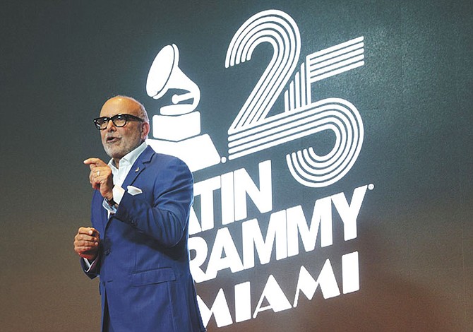 Premiarán los Latin Grammy a los corridos tumbados