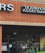 El IRS estará ayudando a los contribuyentes para recibir asistencia en persona el sábado 18 de mayo de 9am. a 4pm en su oficina ubicada en 825 E Rundberg Ln Austin, TX 78753.
