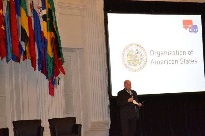 Simposium de Lideres Latinos3