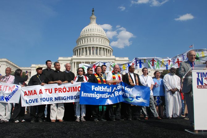Líderes de distintas religiones se movilizaron en pro de la reforma migratoria.