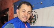 El votante salvadoreño Carlos Humberto Guzmán, residente en el área de DC, apoya a ARENA para los comicios del 2 de febrero.