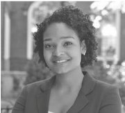 “Sí hay racismo en nuestro país. Históricamente siempre lo ha habido. En el pasado se hacían campañas para que los dominicanos no se creyeran tan negros como los haitianos. La discriminación se evidencia en la falta de acceso de los haitianos a vivienda, salud y agua. Una amiga que trabajaba en un hospital me contaba que en la lista de pacientes siempre ponían a los haitianos de últimos. La nueva ley no es justa. No se le puede quitar la ciudadanía a una persona que ha nacido, crecido y formado una vida en nuestro país”. Daily Guerrero
