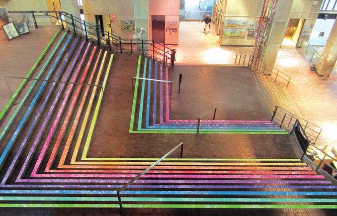 Stairs of Fabulousness: Este ganador utiliza cinta antideslizante en las escaleras del City Hall para que sean "400 por ciento más fabulosas."