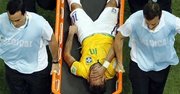 Neymar sufrió una lesión en una vértebra el 4 de julio durante el partido de cuartos entre Brasil y Colombia en el Mundial de Brasil 2014