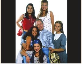 “Las Juanas”. (1997). La historia de las hermanas con el tatuaje en forma de pez cautivó al país en su momento.