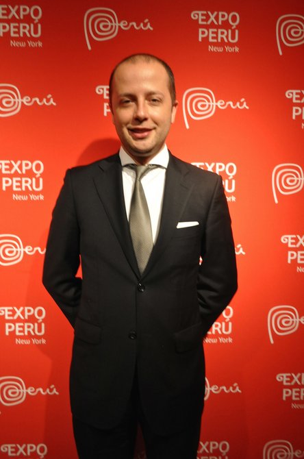 Cónsul Adscrito José Carlos Chávarri.