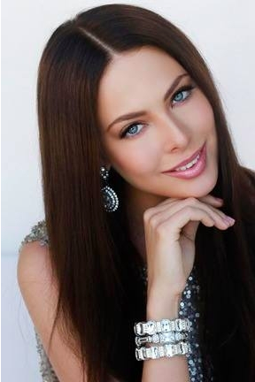 Yulia Alipova, Rusia