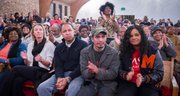 Durante la misa llevaba acabo en First Baptist Church, Irma Maldonado, 35, mexicana,(centro),junto a su hija Zamia de 7, llegaron desde Baltimore, MD, apoyando la marcha de Annapolis el 19 de enero.