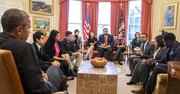 DREAMERS. El presidente Barack Obama se reunió el miércoles 4 de febrero con seis jóvenes que ya se han beneficiado con el programa DACA.