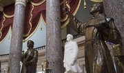 Estatua en el Capitolio del beato Junípero Serra.