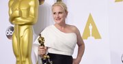 Patricia Arquette poses with her Academy Award for Actress in a Supporting Role for 'Boyhood'