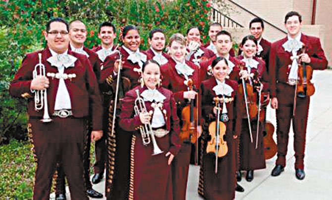 Mariachis en San Marcos