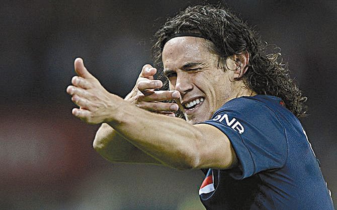 Cavani jugaría en la Juventus