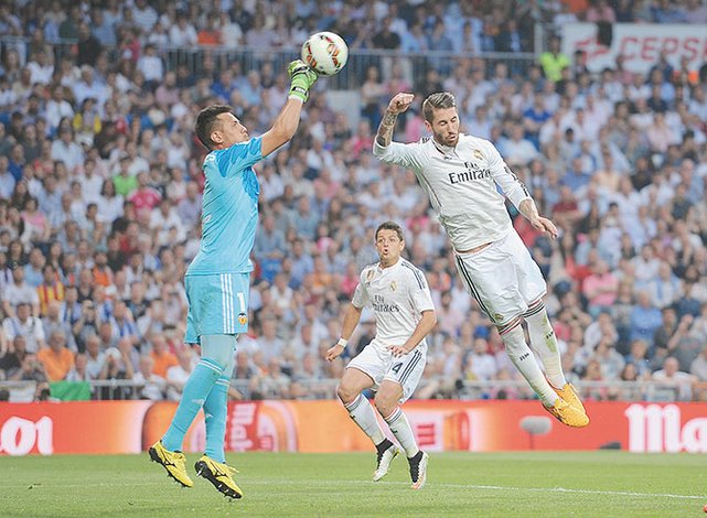 Valencia busca portero