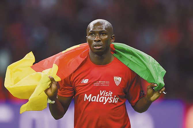 Camerunés Mbia al fútbol turco