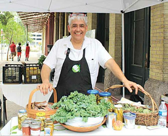 Mercado en la plaza O’Liva