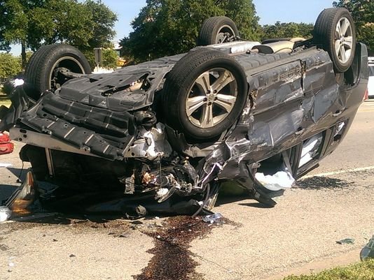 Cinco personas heridas en accidente al noroeste de Austin