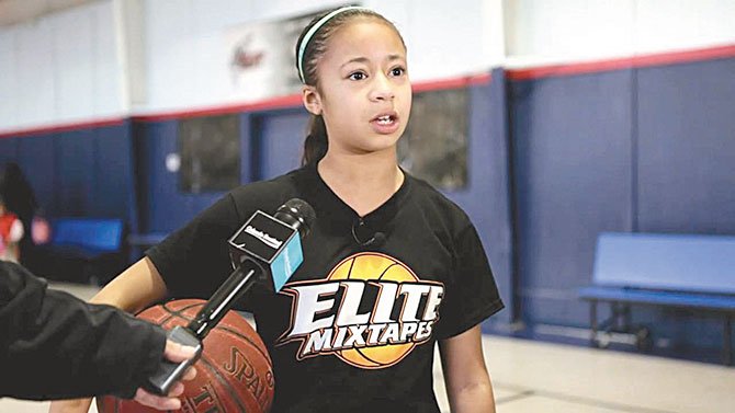 Niña podría ser la primera mujer en jugar en la NBA