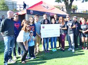 El DC United hizo entrega de una donación de $1.800 al Latino Student Fund luego del Partido de las Estrellas que protagonizaron ex jugadores del DC United como Luciano Emilio y Jaime Moreno.