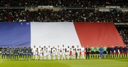 Homenaje a las víctimas del terrorismo en Francia antes del partido enre el Madrid y el Barcelona el 21 de noviembre del 2015