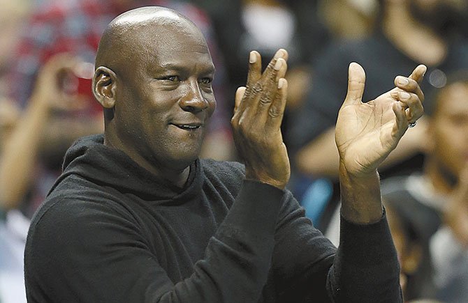 Michael Jordan gana litigio por su imagen