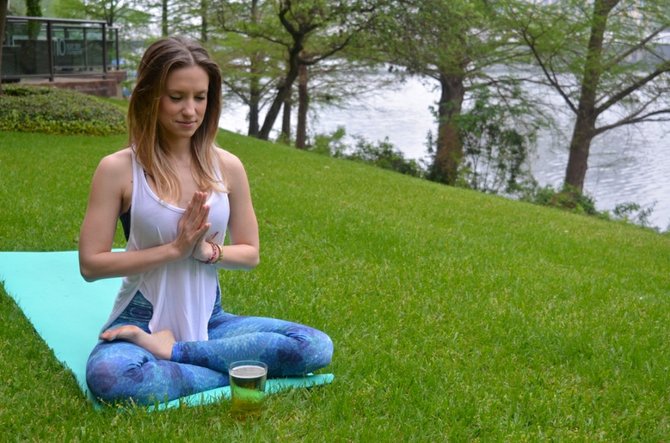 Hyatt Regency Austin anuncia Serie de Yoga " Pints & Poses" 