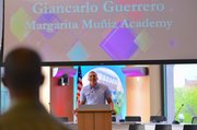 Giancarlo Guerrero, Estudiante de la Escuela Margarita Muñiz quien acaba de entrar a la universidad gracias a el Programa Passport to College de la organización Boston HERC.
