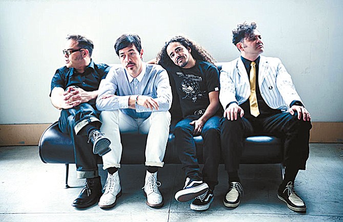 ‘Fvturo’ lo nuevo de Café Tacvba