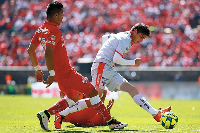 Toluca gana, golea y gusta