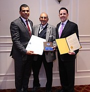 El Secretario del departamento de veteranos Francisco A. Ureña, Mickey “Say no to drugs” Casoli y el Alcalde de Revere Brian M. Arrigo.