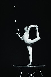 ARTE. Incredible Isabella de Circus Harmony.