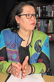 Dra. Jonca Bull