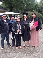 LA FAMILIA. José, Jesús Macario, Esperanza, María Lourdes y Karina.