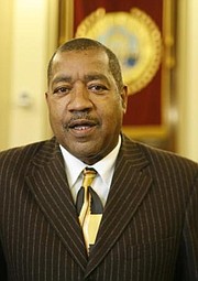 Leo Robinson, presidente de Chelsea City Council
