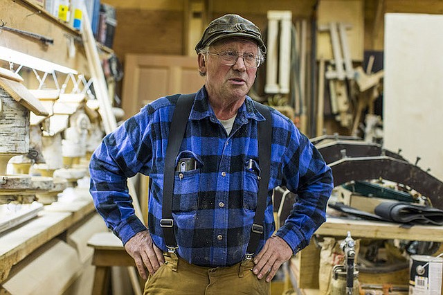 Janda, en su casa Marblemount, Washington, es un misterio médico. Su madre padeció esta rara forma de demencia, pero hasta ahora él no ha desarrollado síntomas de demencia fronto-temporal.