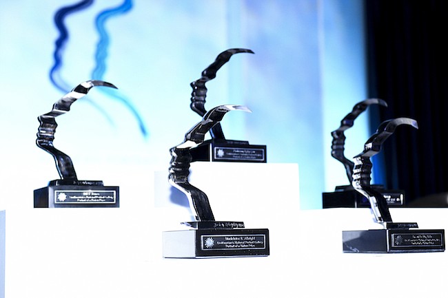 PREMIOS. Los premios "Retrato de una Nación" que se presentaron en la Gala de la Galería Nacional de Retratos del Smithsonian.