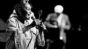 Actuación de apertura de Artes de Cuba con Omara Portuondo