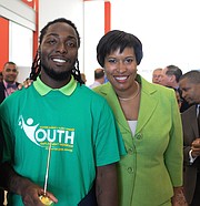 JÓVENES. El Programa de Empleos de Verano para Jóvenes del  Alcalde Marion S. Barry está abierto a residentes de DC entre 14 y 24 años y las empresas que los deseen contratar.