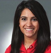 SOÑADORA. La autora de esta carta, Leezia Dhalla, es una "Soñadora" nacida en Canadá que inmigro a Texas en 1996. Ella es asociada de comunicaciones en FWD.us