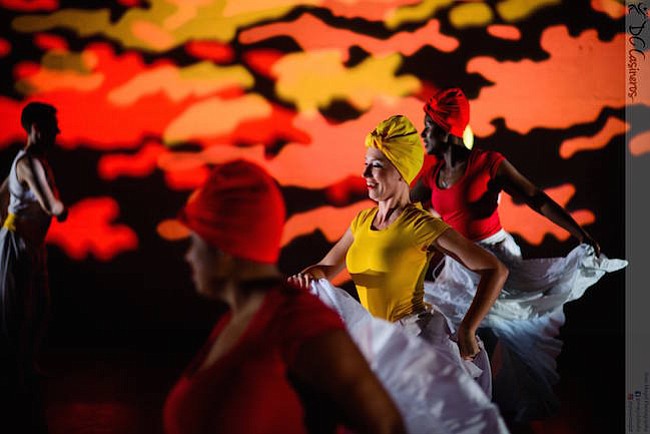 RUEDA. La compañía de baile DC Casineros es famosa a nivel internacional por su experiencia bailando diversos estilos de bailes cubanos.